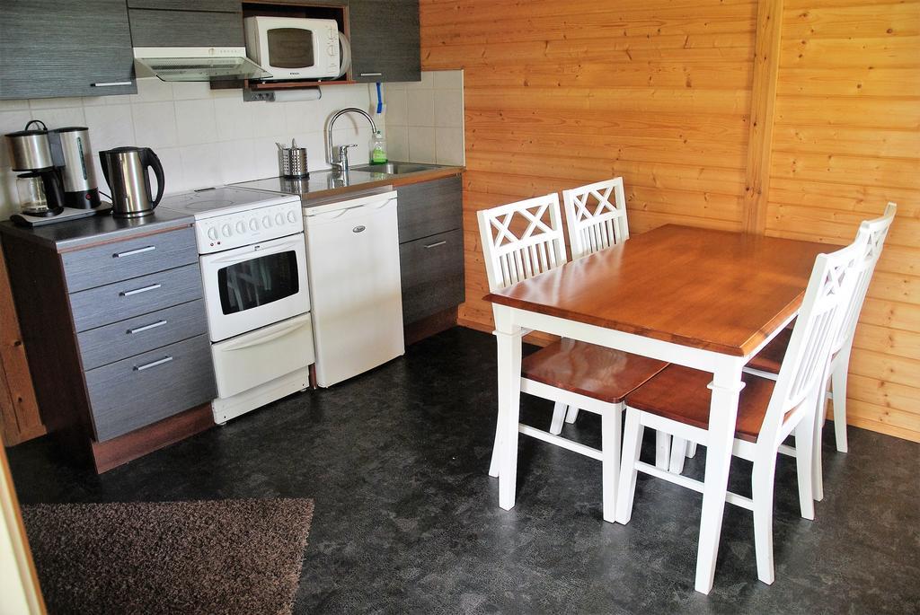 Tastulan Lomakylae Otel Kaustinen Oda fotoğraf