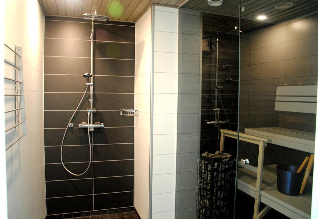 Tastulan Lomakylae Otel Kaustinen Oda fotoğraf